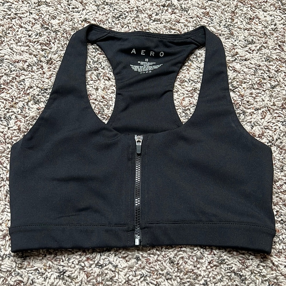 Black aeropostale sports bra, size AXS